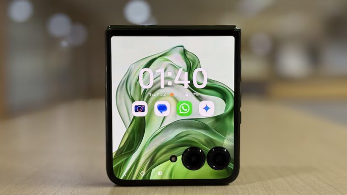 Motorola Razr Ultra 2025 foldable phone For Sale