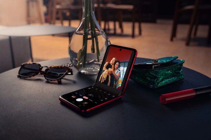 Motorola Razr Ultra 2025 foldable phone For Sale